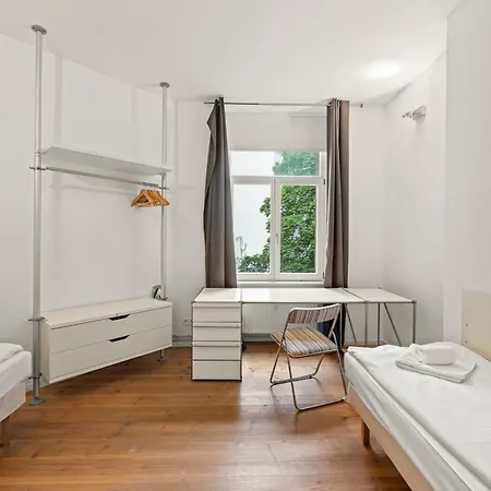 Διαμέρισμα Mooeve Boxi Big With Balcony